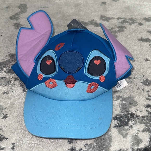 Disney Kids blue stitch hat with kisses and ears - Picture 3 of 4